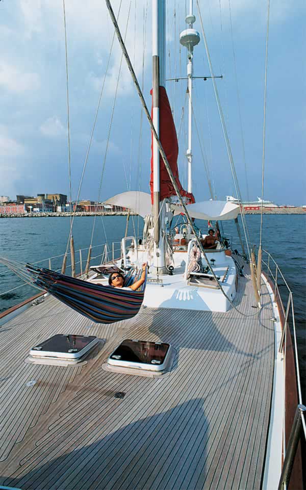 miaplacidus yacht
